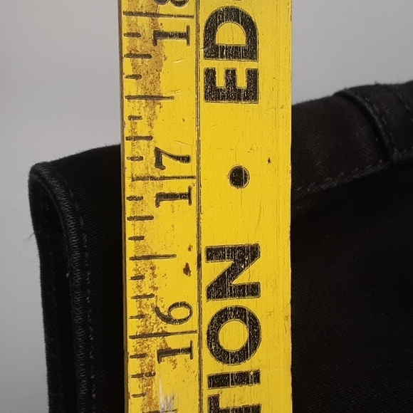 Jones New York Black Gramercy Curvy Bootcut Jeans - Picture 6 of 11